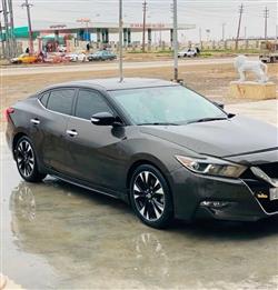 Nissan Maxima